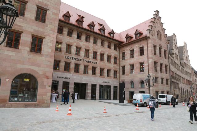 Das Bibelmuseum ist im Gebäudekomplex des Lorenzer Pfarrhofes untergebracht. | Foto: Udo Dreier