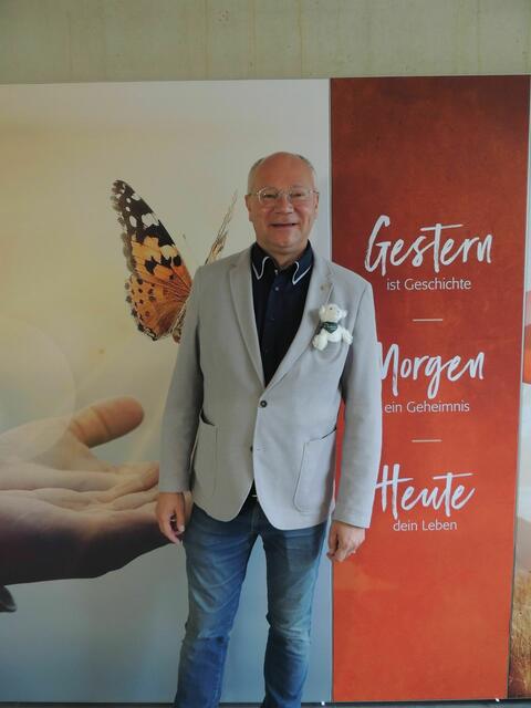Martin Rassau ist der Gastgeber des neuen Talk-Formats "Martin Rassau Life Talk".