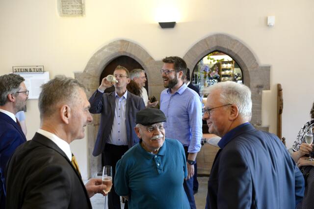 Eröffnungfeier der Ausstellung ,,Stein &amp; Tür" im Pfarrhof St. Sebald.  | Foto:  © St. Sebald/Anestis Aslanidis
