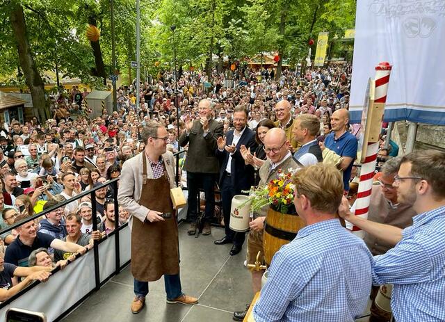 Eröffnung Erlanger Bergkirchweih 2022. | Foto: Peter Maskow