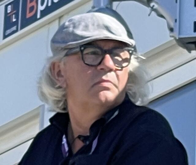 Rennleiter Wolfgang Schlosser (MCN) hat alles im Blick! | Foto: Peter Maskow