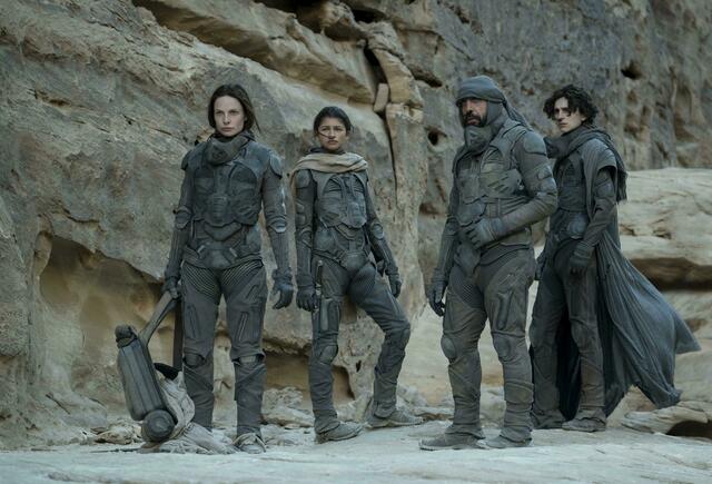 Rebecca Ferguson (l-r), Zendaya, Javier Bardem und Timothée Chalamet gehören zur hochkarätigen Besetzung von «Dune».  | Foto: Chia Bella James/Warner Bros/dpa