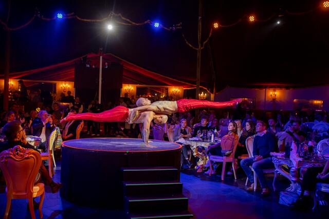 Die Kalashnyk Brothers lieferen eine atemberaubende Show. | Foto: Teatrino