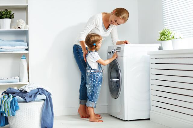 Kinderleichte Einspartipps.  | Foto:  © JenkoAtaman/stock.adobe.com