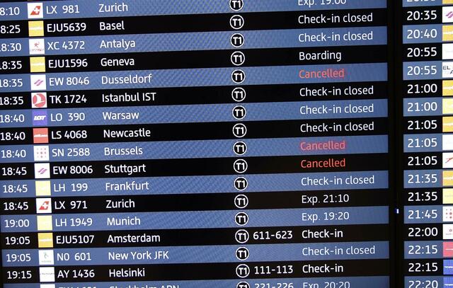 Der Hauptstadtflughafen BER hat zwischenzeitlich den Flugbetrieb eingestellt. | Foto: Carsten Koall/dpa
