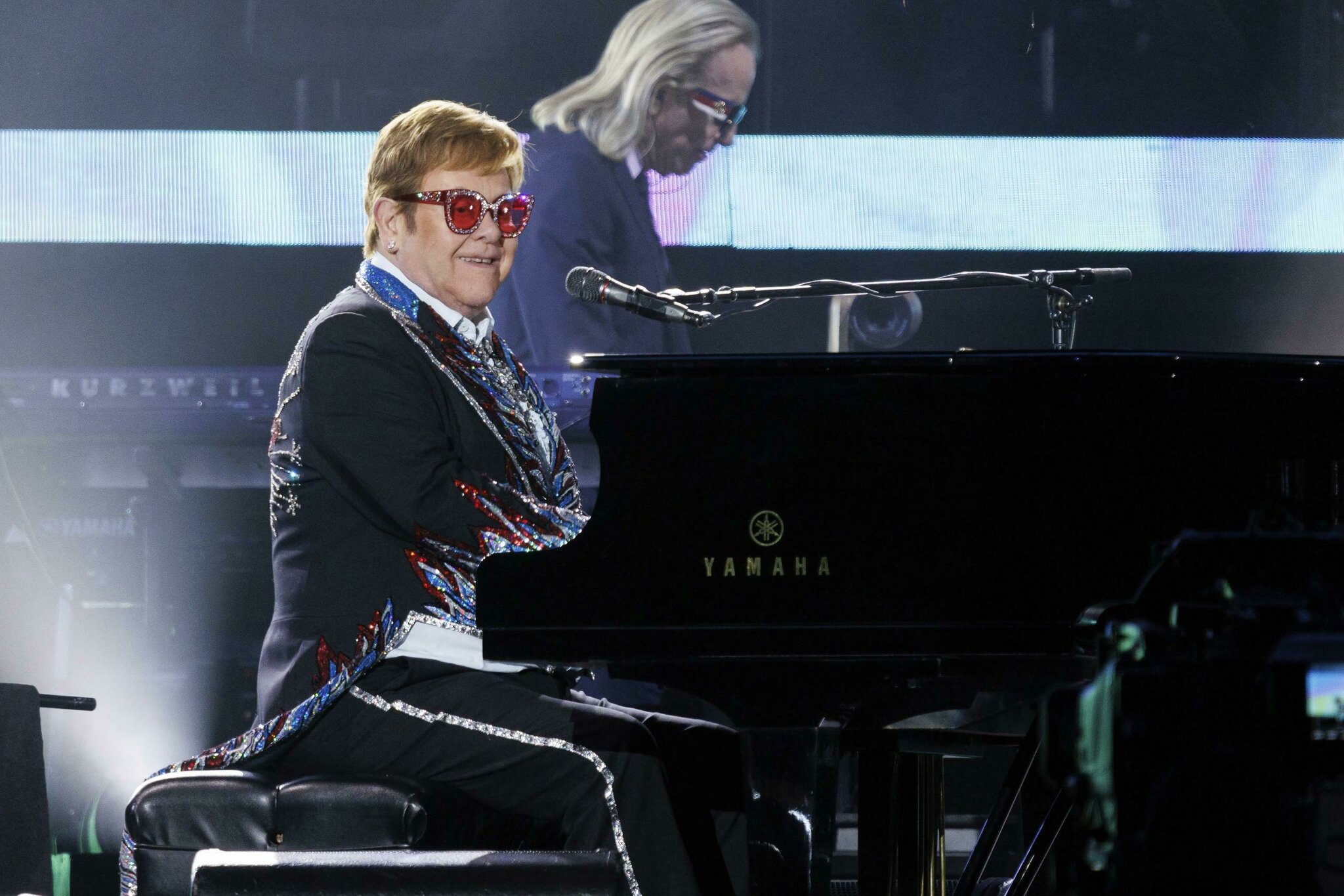 Superstar beendet Tourkarriere Elton John spielt letztes britisches