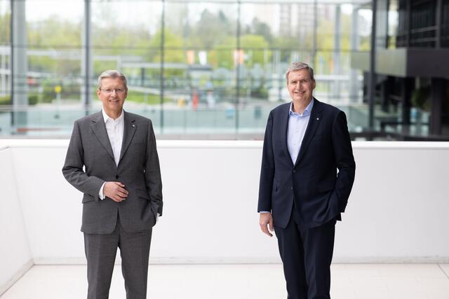 CEOs der NürnbergMesse Group: Prof. Dr. Roland Fleck (l.) und Peter Ottmann.  | Foto: Ralf Rödel/NürnbergMesse