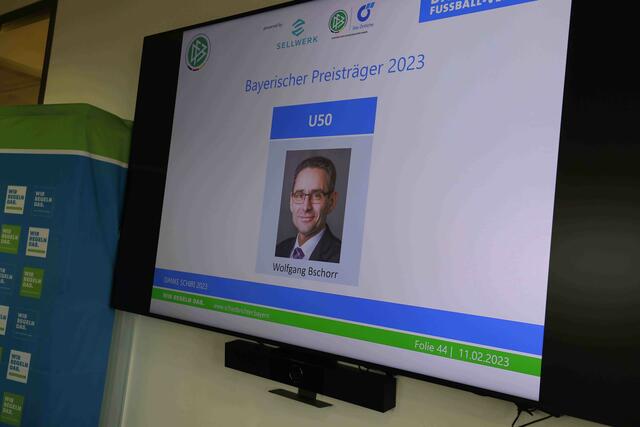 Foto: Aktion "Danke Schiri"/Udo Dreier