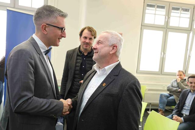 Foto: Aktion "Danke Schiri"/Udo Dreier