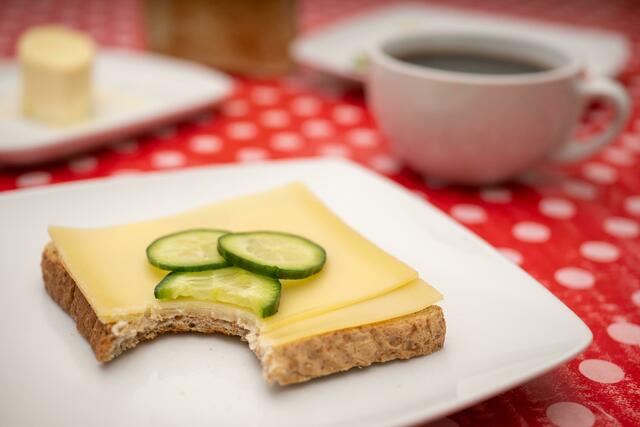 Das herzhafte Frühstück ist in Deutschland am beliebtesten. | Foto: Sebastian Gollnow/dpa