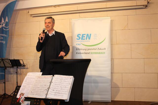CSU-Bürgermeister Emil Heinlein bei seiner Rede. | Foto: Victor Schlampp