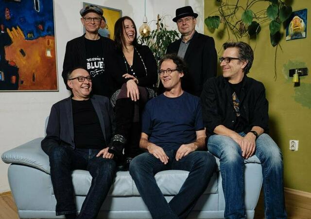 "Der Klappstuhl rockt" in Stein am Freitag, 5. Mai 2023 (19 Uhr), mit der Hillmans Bluesband im BRK-Innenhof. | Foto: Hillmans Bluesband