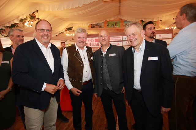 Foto: Impressionen vom Volksfest Stammtisch "Business meets Media" bei "Gigerlas" Lössel am 29. August 2023. Fotos: Jürgen Friedrich / Udo Dreier