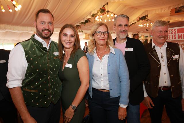 Foto: Impressionen vom Volksfest Stammtisch "Business meets Media" bei "Gigerlas" Lössel am 29. August 2023. Fotos: Jürgen Friedrich / Udo Dreier