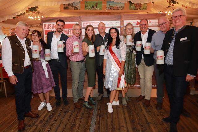 Foto: Impressionen vom Volksfest Stammtisch "Business meets Media" bei "Gigerlas" Lössel am 29. August 2023. Fotos: Jürgen Friedrich / Udo Dreier
