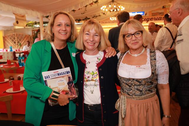 Foto: Impressionen vom Volksfest Stammtisch "Business meets Media" bei "Gigerlas" Lössel am 29. August 2023. Fotos: Jürgen Friedrich / Udo Dreier