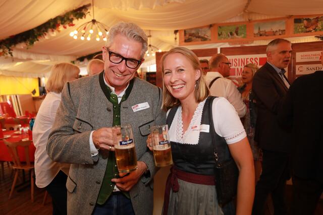 Foto: Impressionen vom Volksfest Stammtisch "Business meets Media" bei "Gigerlas" Lössel am 29. August 2023. Fotos: Jürgen Friedrich / Udo Dreier