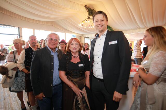 Foto: Impressionen vom Volksfest Stammtisch "Business meets Media" bei "Gigerlas" Lössel am 29. August 2023. Fotos: Jürgen Friedrich / Udo Dreier
