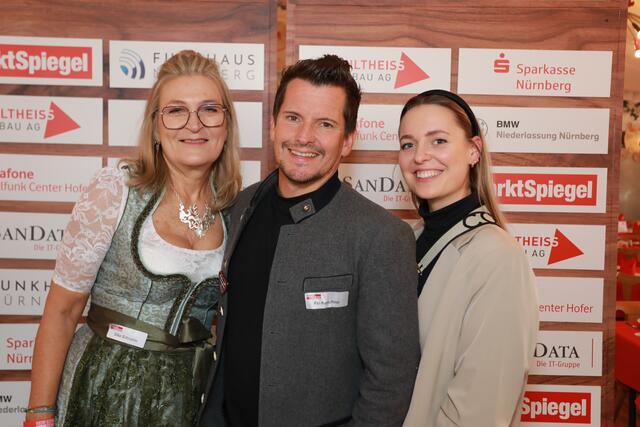 Foto: Impressionen vom Volksfest Stammtisch "Business meets Media" bei "Gigerlas" Lössel am 29. August 2023. Fotos: Jürgen Friedrich / Udo Dreier