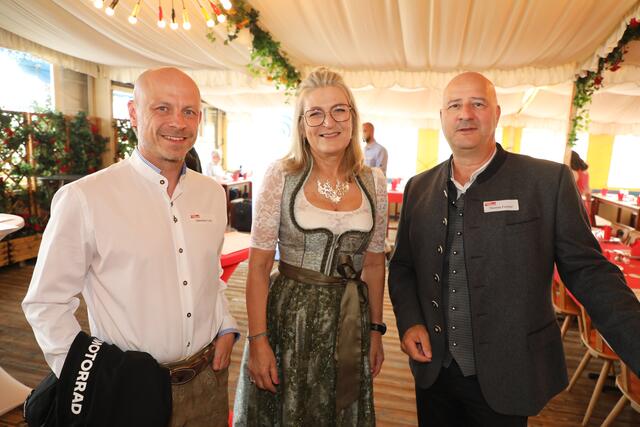 Foto: Impressionen vom Volksfest Stammtisch "Business meets Media" bei "Gigerlas" Lössel am 29. August 2023. Fotos: Jürgen Friedrich / Udo Dreier