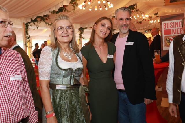 Foto: Impressionen vom Volksfest Stammtisch "Business meets Media" bei "Gigerlas" Lössel am 29. August 2023. Fotos: Jürgen Friedrich / Udo Dreier