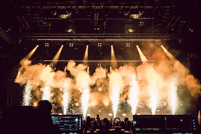 Die Gäste erwartet wieder eine Mega-Party mit grandioser Bühnenshow. | Foto: werk:b events