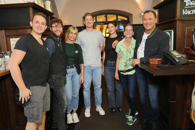 Foto: Jürgen Friedrich  -  Impressionen von der Bierprobe vor der Fürther Michaelis Kirchweih im Grüner Brauhaus.