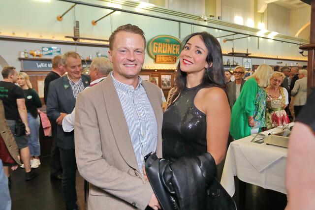 Foto: Jürgen Friedrich  -  Impressionen von der Bierprobe vor der Fürther Michaelis Kirchweih im Grüner Brauhaus.