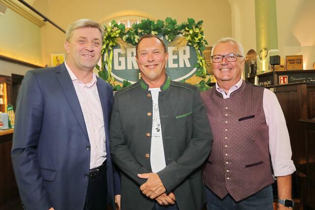 Foto: Jürgen Friedrich  -  Impressionen von der Bierprobe vor der Fürther Michaelis Kirchweih im Grüner Brauhaus.