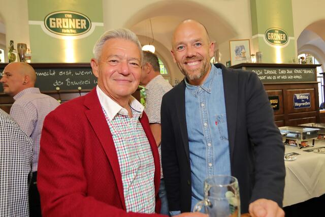 Foto: Jürgen Friedrich  -  Impressionen von der Bierprobe vor der Fürther Michaelis Kirchweih im Grüner Brauhaus.