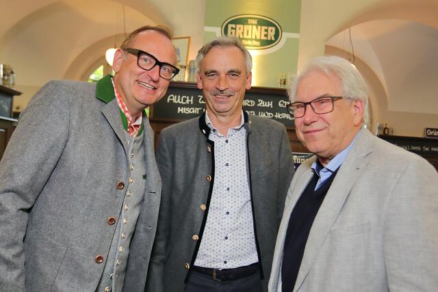 Foto: Jürgen Friedrich  -  Impressionen von der Bierprobe vor der Fürther Michaelis Kirchweih im Grüner Brauhaus.