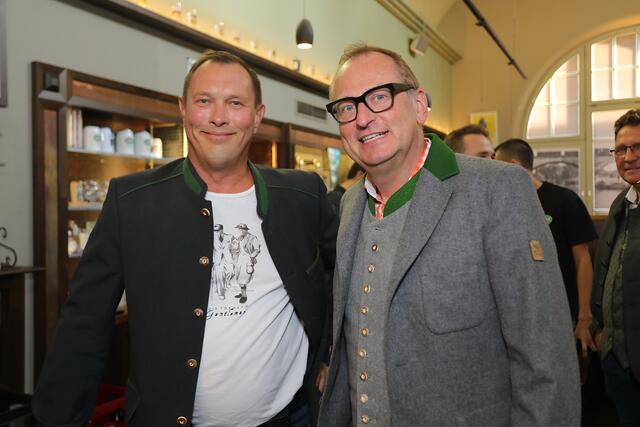 Foto: Jürgen Friedrich  -  Impressionen von der Bierprobe vor der Fürther Michaelis Kirchweih im Grüner Brauhaus.