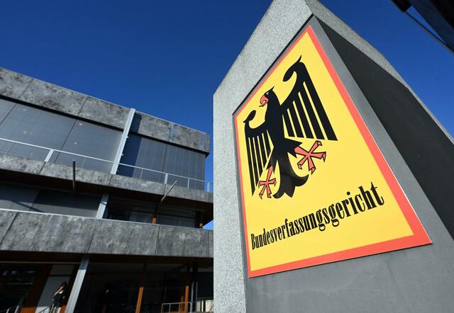 Das Bundesverfassungsgericht betont nach einer Klage zum Pandemievertrag: Die Norm müsse erst erlassen werden.  | Foto: Uli Deck/dpa