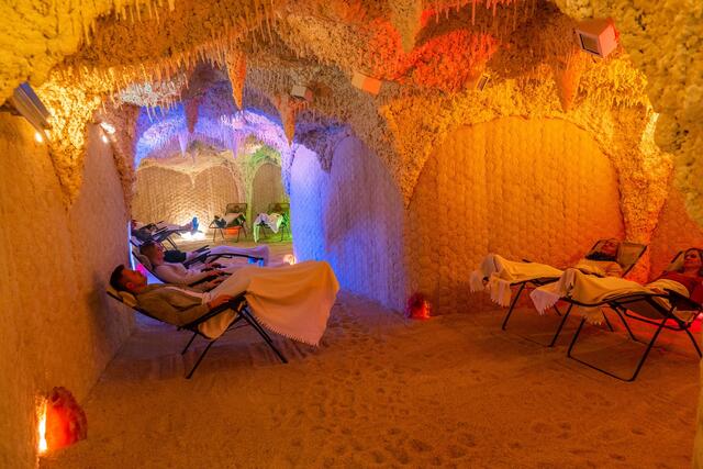 Totes-Meer-Salzgrotte in der Spessart Therme, Bad Soden-Salmünster | Spessart-Mainland.


 | Foto: © Kur und Freizeit GmbH Bad Soden-Salmünster