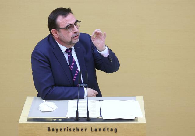 Wer Nachfolger von Klaus Holetschek als Bayerischer Gesundheitsminister wird, ist noch unklar. | Foto: Karl-Josef Hildenbrand/dpa