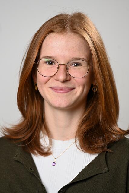 Maximiliane Möllenhoff (18), 1,82 groß, Freiwilliges Soziales Jahr. Hobbys: Tennis spielen, Klarinette spielen, Skifahren. | Foto: Stadt Nürnberg / Christine Dierenbach