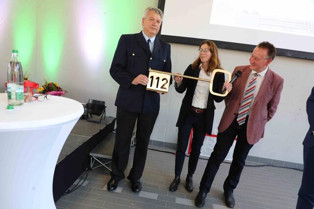 Foto: Udo Dreier.  Einweihung der neuen Feuerwache Fürth.