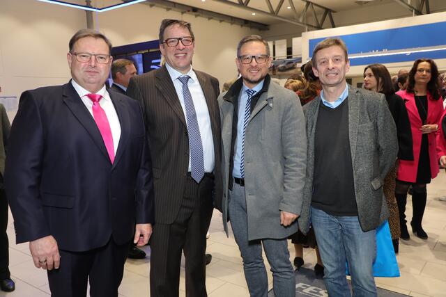 Foto: Jürgen Friedrich. Impressionen vom Neujahrsempfang 2024 im VW Zentrum Wilhelm Graf in Fürth.