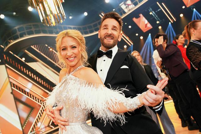 Kathrin Menzinger und Mark Keller. | Foto: RTL / Stefan Gregorowius