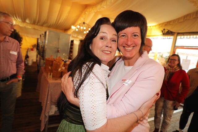 Impressionen von "Business meets Media" auf dem Nürnberger Frühlingsfest 2024.