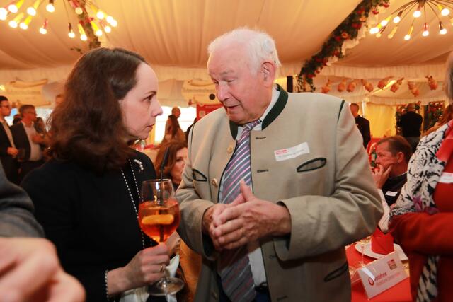 Impressionen von "Business meets Media" auf dem Nürnberger Frühlingsfest 2024.