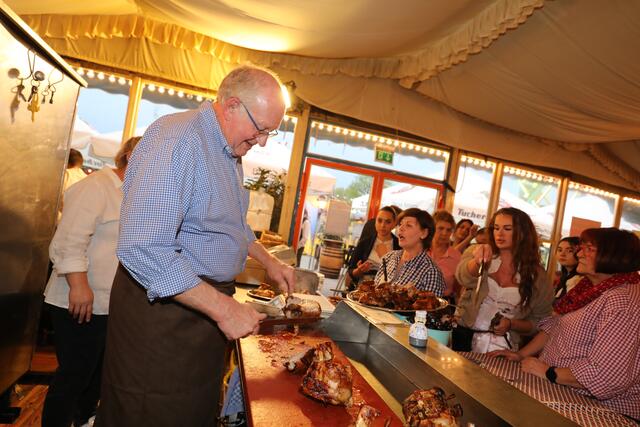 Impressionen von "Business meets Media" auf dem Nürnberger Frühlingsfest 2024.