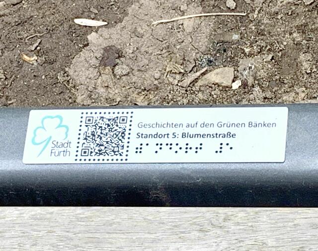 Die QR-Codes führen zu Webseiten mit Texten und Tonspuren. | Foto: Wunder / Stadt Fürth