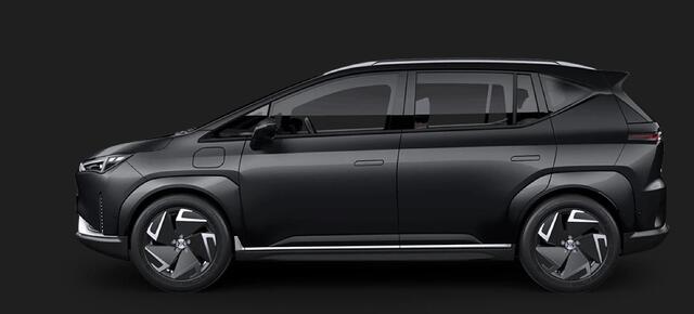 Elaris bietet eine Auswahl an Elektroautos, die Effizienz mit modernem Design verbinden. | Foto: Das Modell „Lenn“. © Elaris AG