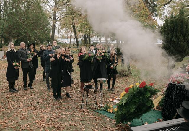 Auf DVD und Blu-ray "Spuk unterm Riesenrad". Copyright © MIDEU Films. Fotograf: Jens Hauspurg