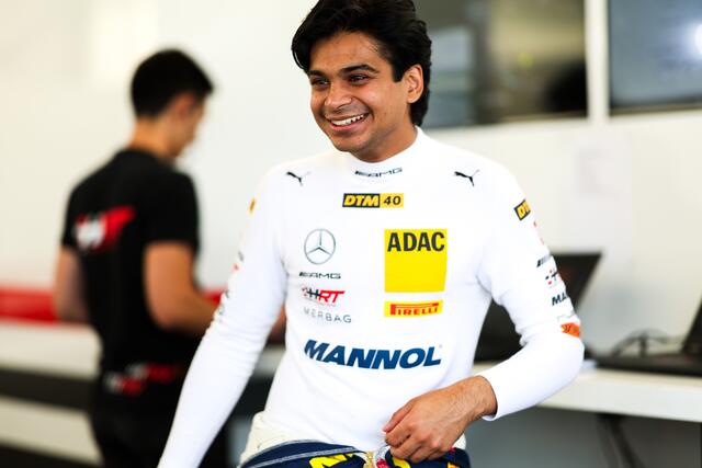 Immer gut gelaunt: Mercedes-Pilot Arjun Maini (Team HRT) am Norisring. | Foto: ADAC Motorsport