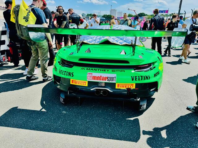 Mantheys "Grüno/Greeno" in der Startaufstellung wenige Augenblicke vor dem Rennen. | Foto: Peter Maskow