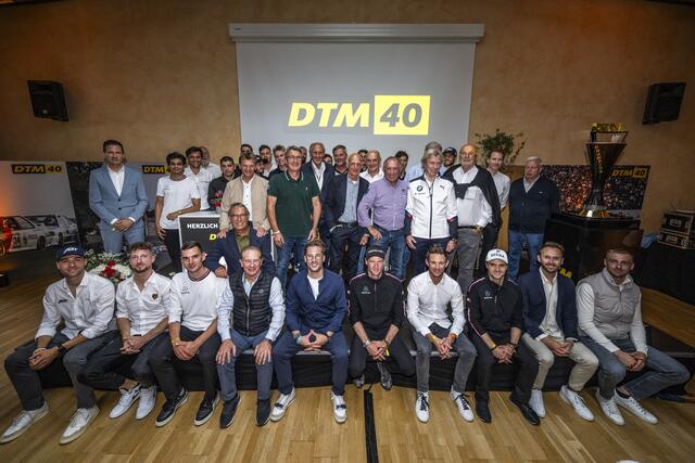 40 Jahre DTM! Die Stars von damals und heute feierten am Norisring. | Foto: ADAC Motorsport
