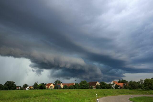 er Donnerstag zeigt sich vorerst regnerisch, sonniges und warmes Wetter ist in Aussicht. (Archivfoto) | Foto: Alexander Wolf/onw-images/dpa