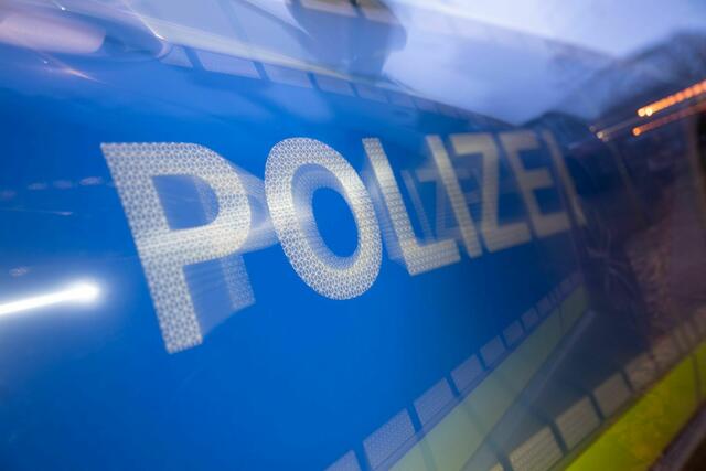 Die Polizei ermittelt die Hintergründe zur Tat. (Symbolbild) | Foto: Marijan Murat/dpa